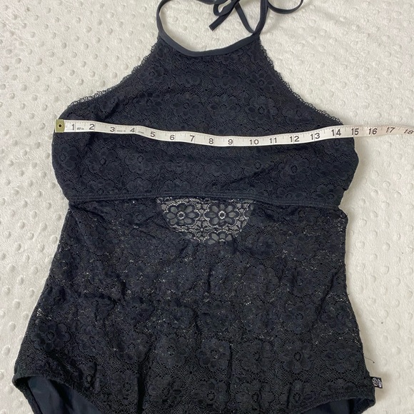 Aqua Rose Swimsuit (Medium) - Picture 8 of 9